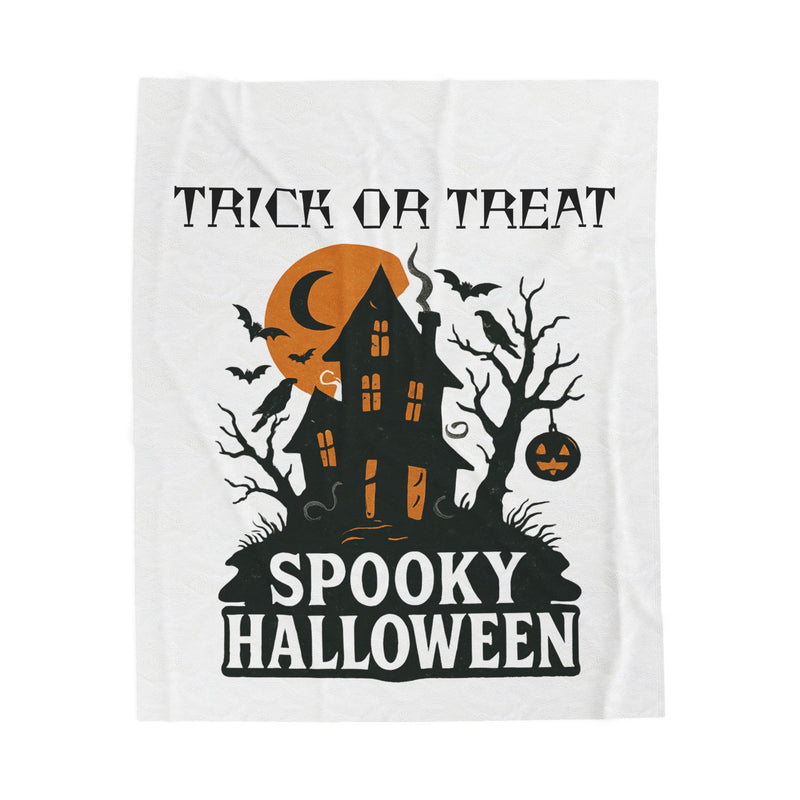 Halloween Plush Blanket, Cozy Throw Blanket, Spooky Decor, Trick or Treat Gift, Autumn Home Accent, Seasonal Snuggle