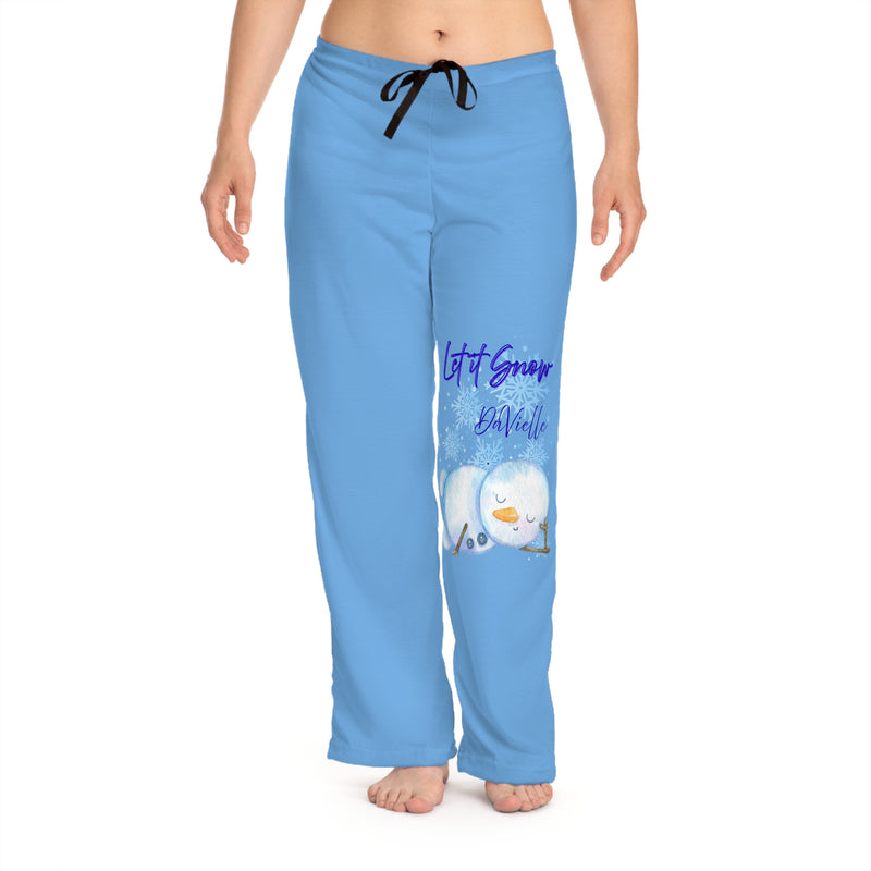 Cozy Women's Pajama Pants with Snowy Design - Perfect for Holiday Relaxation